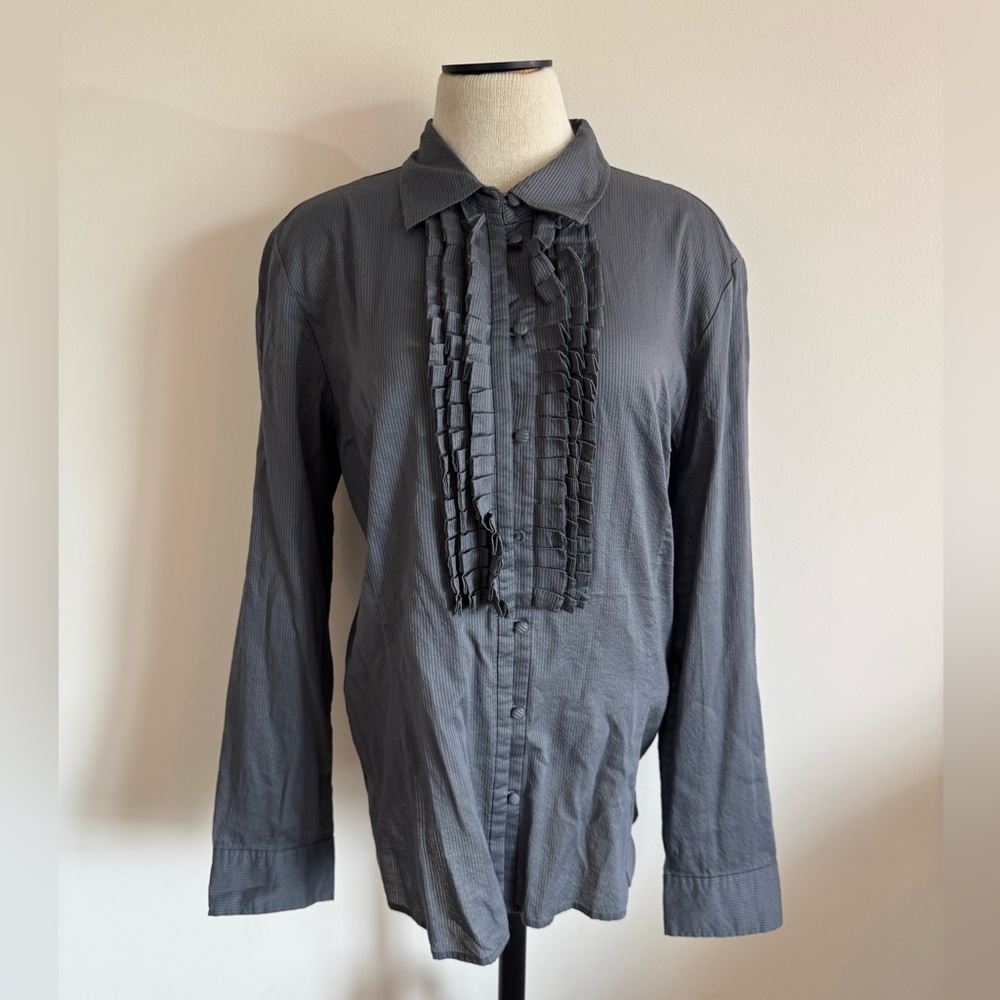 NEW YORK & COMPANY Grey Stripes Ruffled Button Down Blouse XL NEW WITH TAGS
